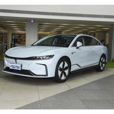 2023 Voyah PHEV Средний автомобиль с дальностью 580 км и 4-дверным 5-местным внедорожником