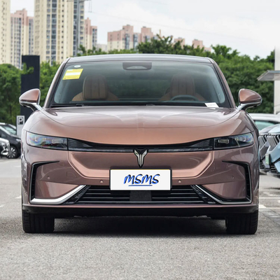 2023 Voyah PHEV Средний автомобиль с дальностью 580 км и 4-дверным 5-местным внедорожником